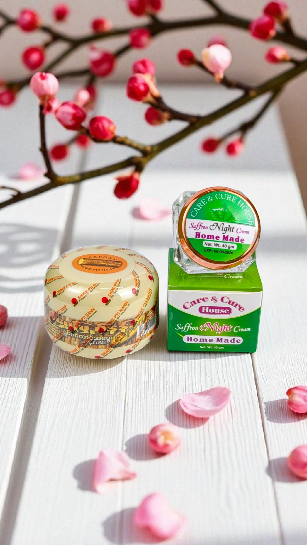 Thanaka Facepack (50 gm)  & Saffron Night Cream (40 gm)