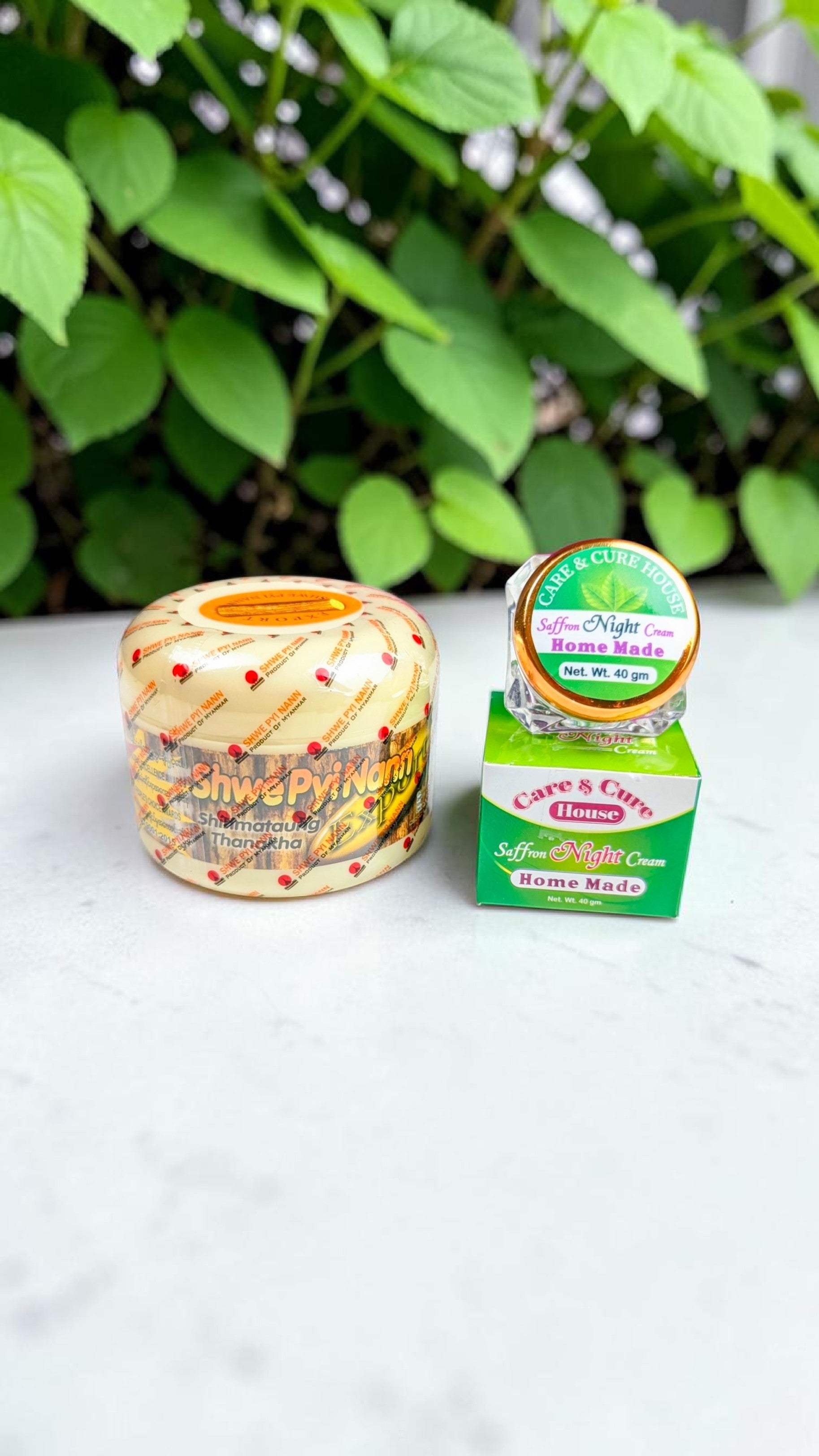 Thanak Facepack (140 gm) & Saffron Night Cream (40 gm) Combo