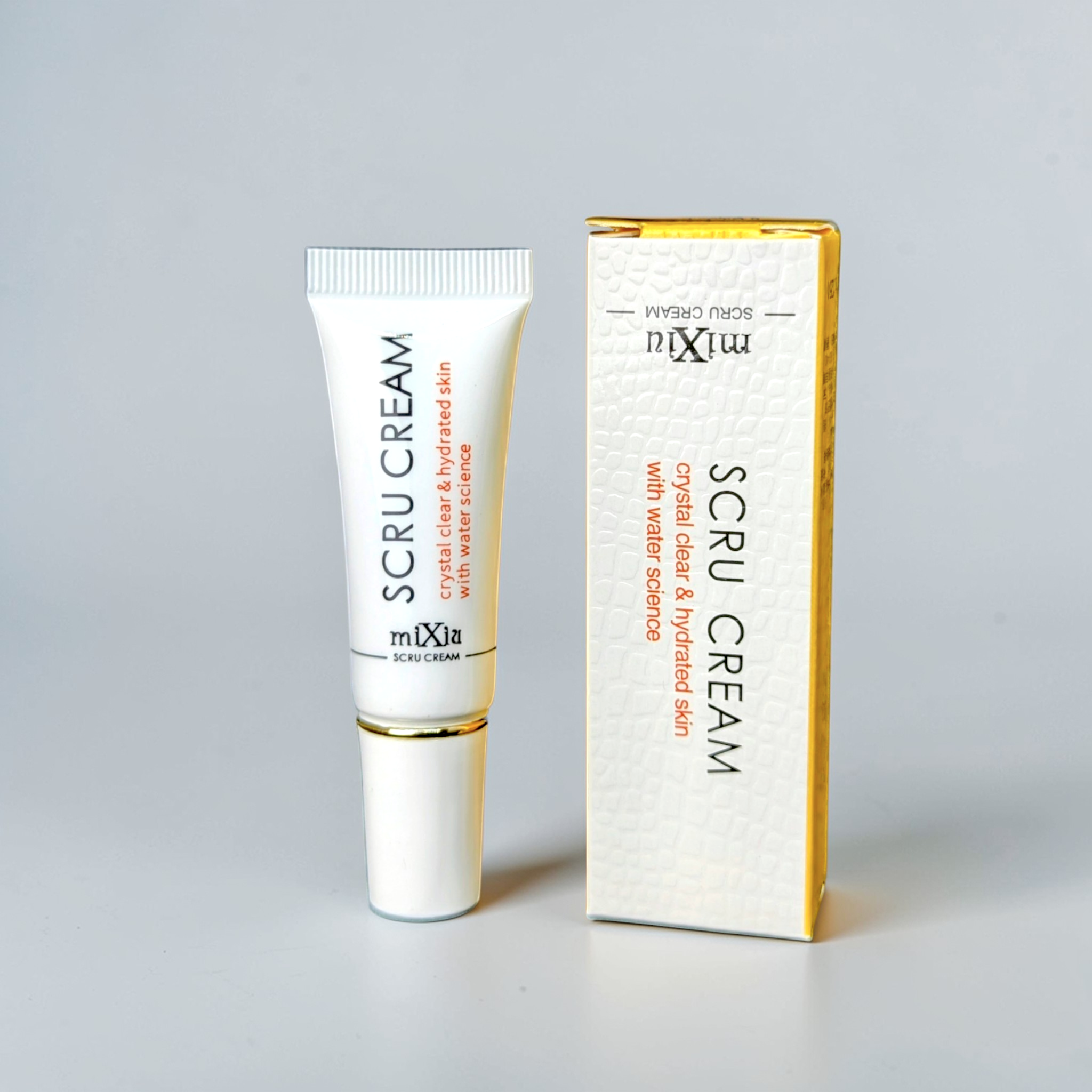 Mixiu Lip Scrub Cream 11.5 gm